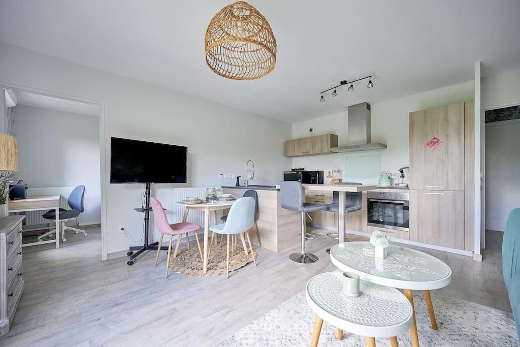 Le Cocon Boheme Chic Apartman Sartrouville Kültér fotó